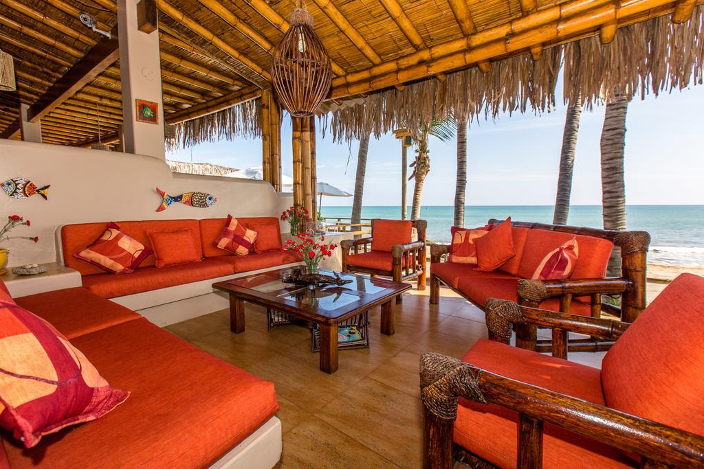 HOTEL CASA DE PLAYA BUNGALOWS & RESTAURANT MANCORA (Peru) - from US$ 255 |  BOOKED